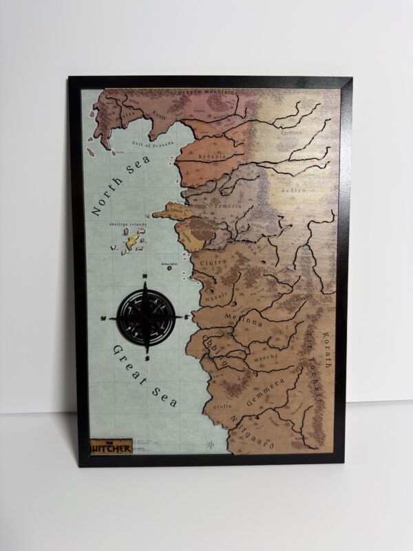 The witcher cuadro con relieve the continent Mapa de The Witcher impreso en UV sobre madera con corte láser de precisión